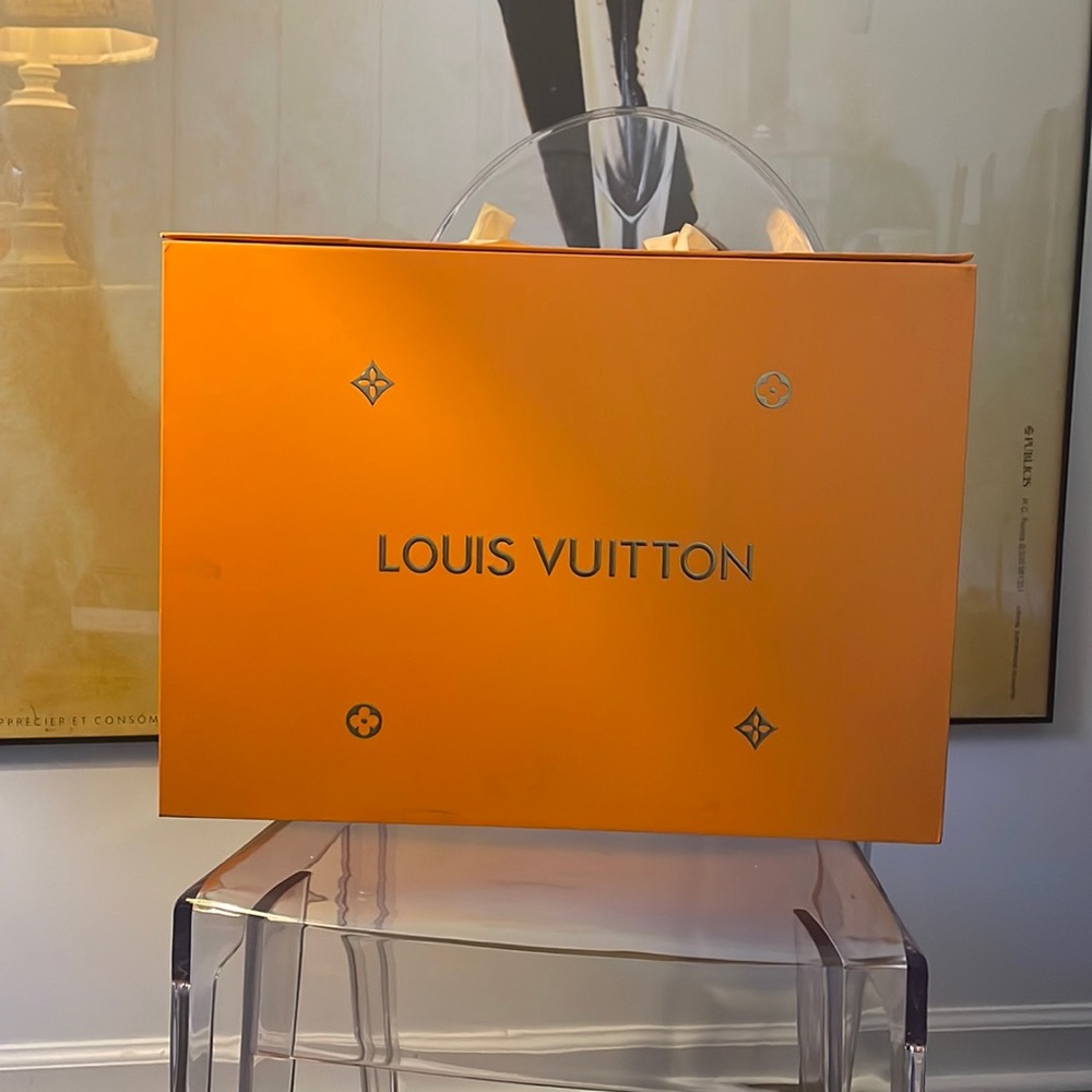 Louis Vuitton gift box